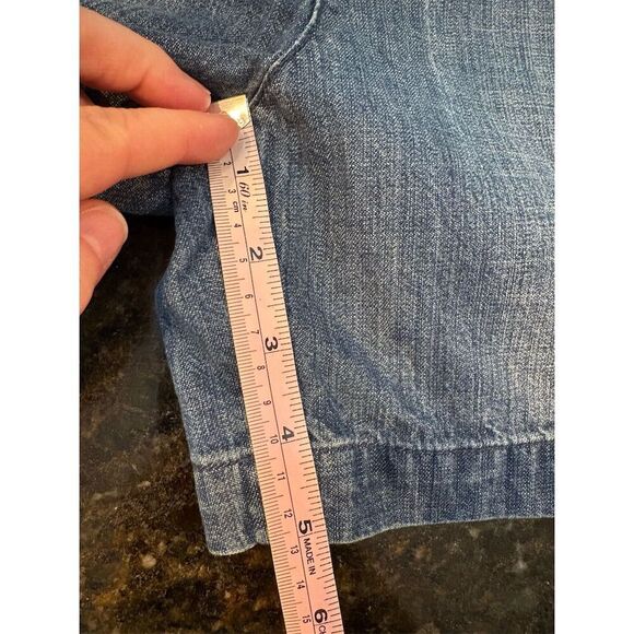 Natural Reflections Women's Denim Chino Shorts Blue Size 12 Casual - Picture 7 of 9